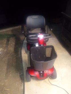 Pride Mobility Victory 10.2 3-Wheel Electric Scooter