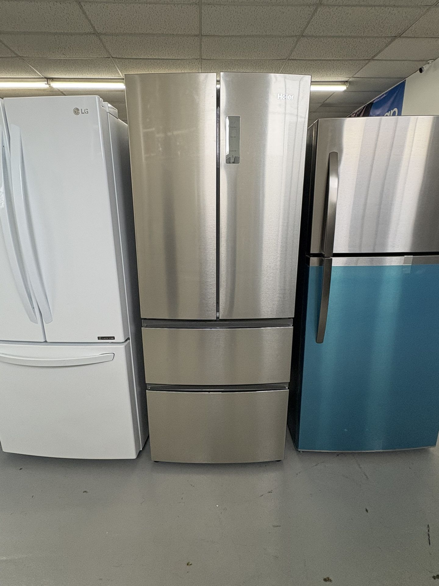 Used Haier 28 Cu Ft Refrigerator / 3 Months Warranty