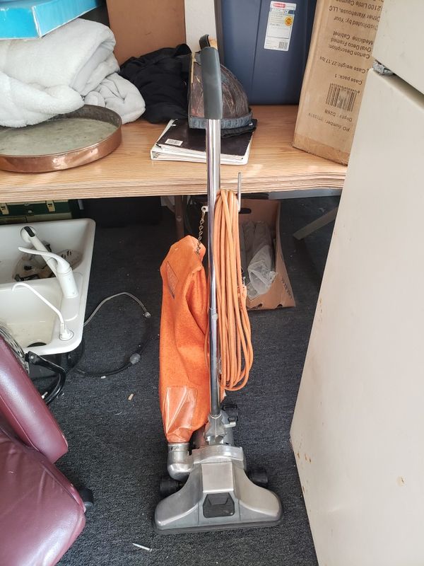 Royal commercial vacuum cleaner for Sale in Largo, FL - OfferUp