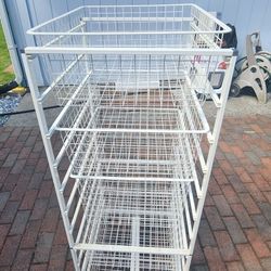  Metal container with wheels