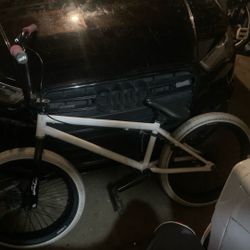 Clean Bike Rides Smooth No Issues 