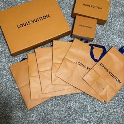 💯% Authentic Louis Vuitton Boxes And Shopping Bags 