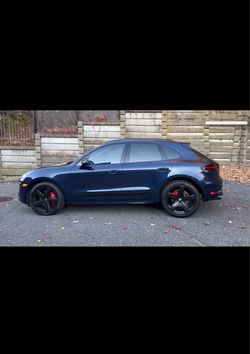2016 Porsche Macan
