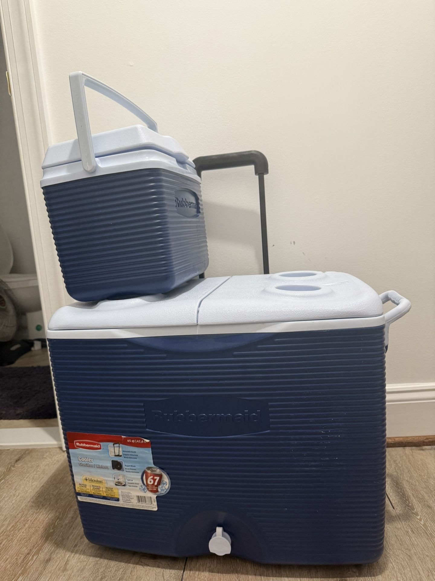 Rubbermaid Coolers