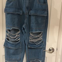 Shein jeans ripped with pockets size XL /14