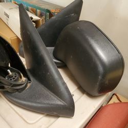 2002 Dodge Pickup Side Mirrors. 