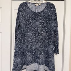 Chico’s Blue & White Medallion Print Tunic Top - Size 12