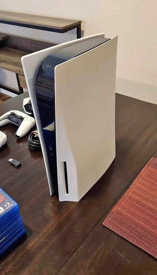 PS 5