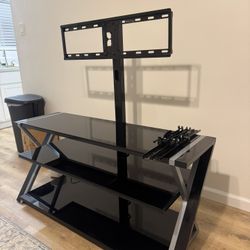 TV Stand With Mounting System 