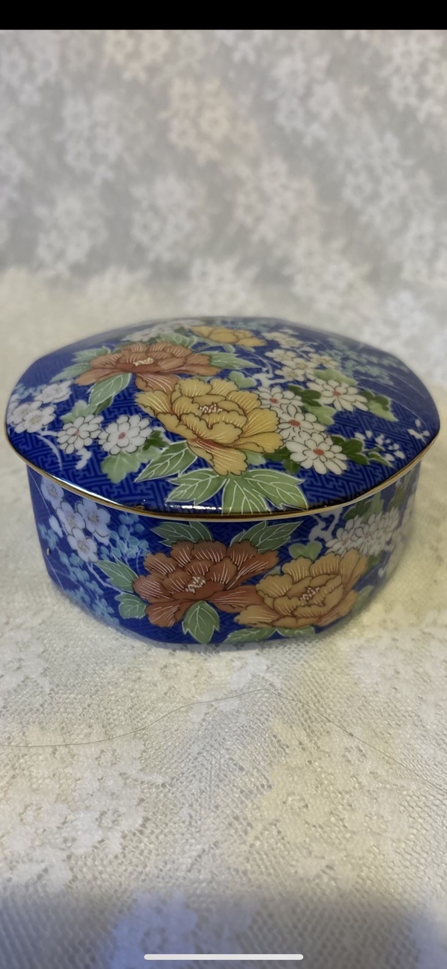 Vintage Takahashi San Francisco Trinket Box.