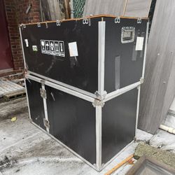 2 Black Box Professional Device/equipment Cover Closure 