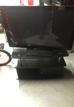 Televisión con mueble