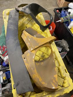 Datsun 240z 260z 280z Headlight buckets and center valace