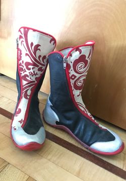 Dance Boots size 8 1/2. Two zip up sides. Leather and canvas upper
