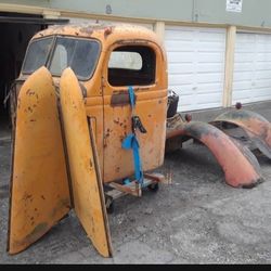 1946 Gmc Cab Fenders n Hood