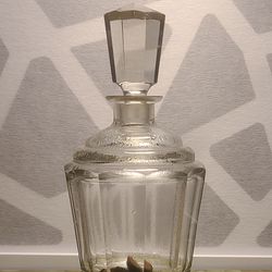 Mini Baccarat crystal decanter 