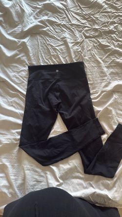 Black leggings