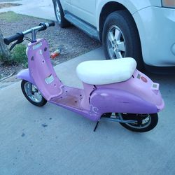 Razor Moped