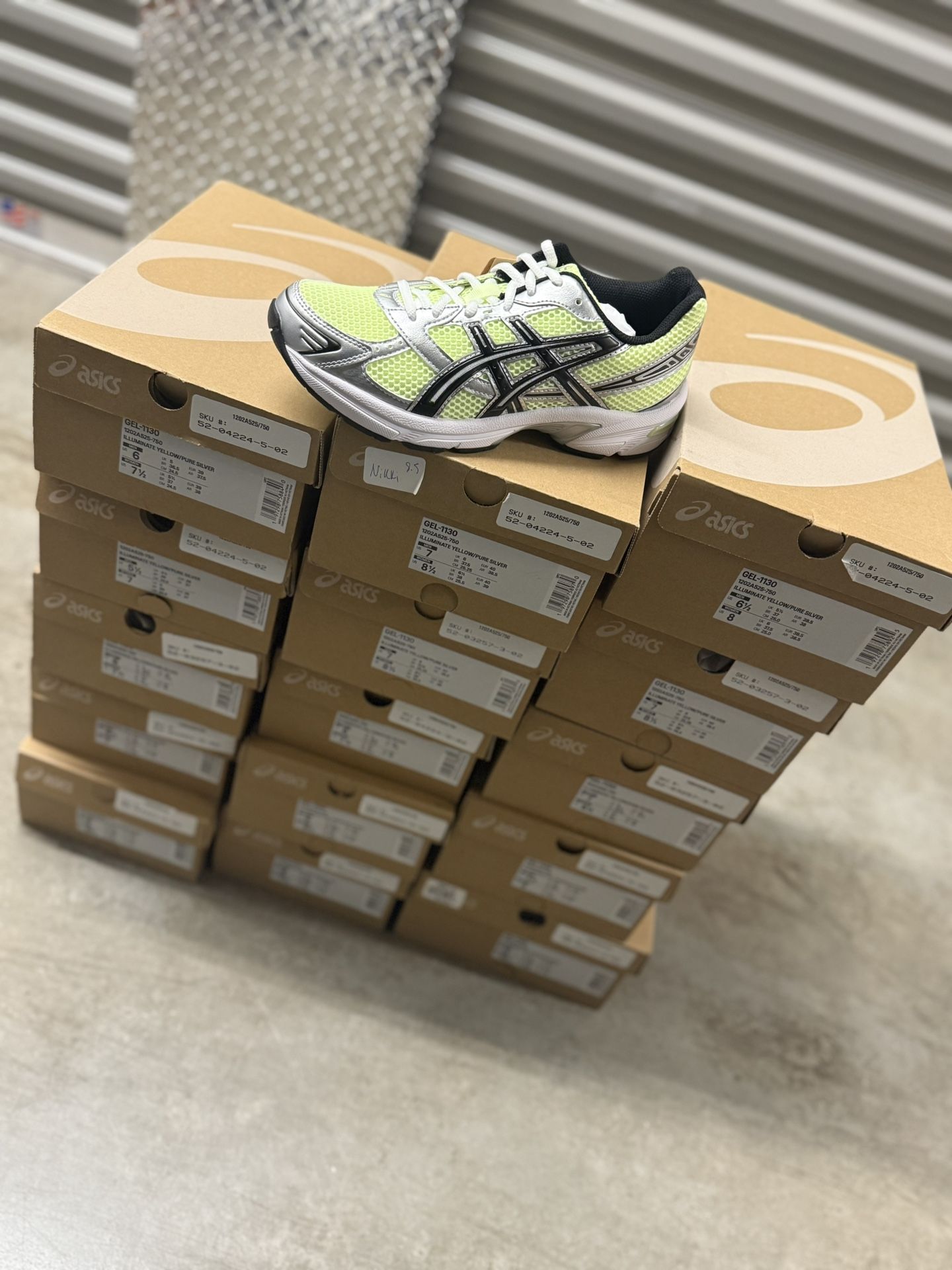 6.5w Thru 9.5w NEON ASICS