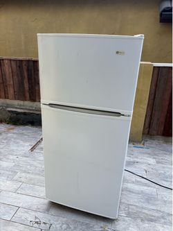 Maytag Refridgerator