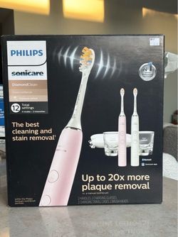 Philips Sonicare DiamondClean Rechargeable Toothbrush, 2-pack