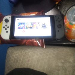 Switch With The Charger And Games 