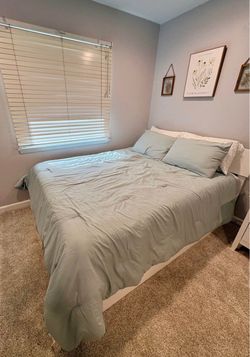 White Wood Queen Bedframe with storage, mattress and comforter