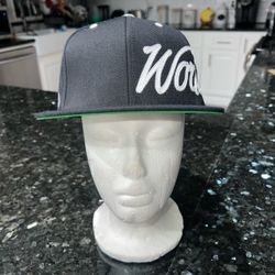 Stussy Capz Worldwide Script Snapback Hat One Size Black Unisex NWOT