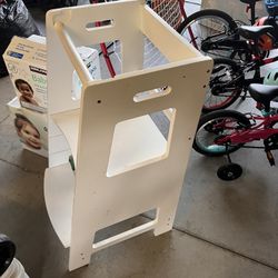Toddler Kitchen Tower 