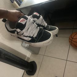 knu skool vans