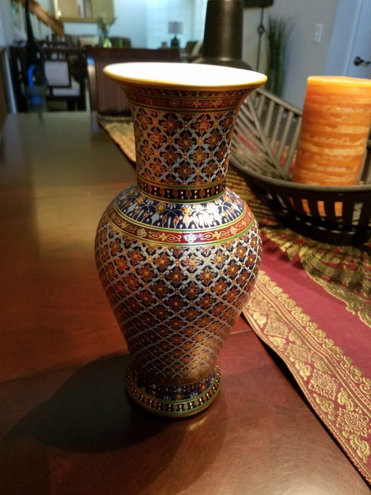 Antique Thai Benjarong Porcelain Vase