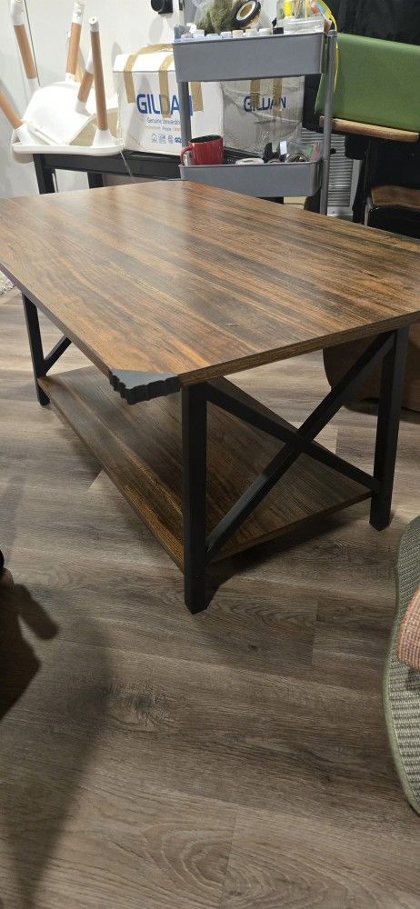 Coffee Table - Like New