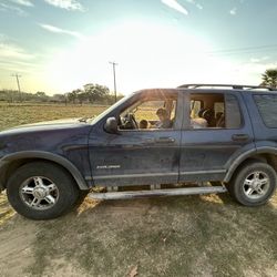 2004 Ford Explore 