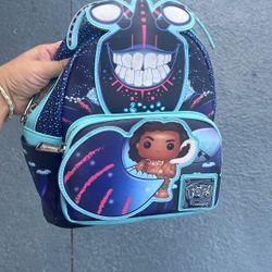 Glow In The Dark Limited edition pop Moana lounge fly Disney bag