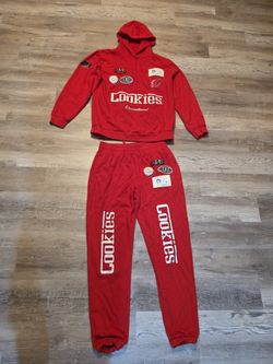 cookies pants and sweater Size 2XL