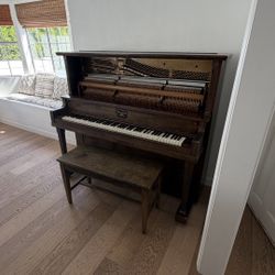 Antique Piano