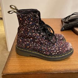 Dr Martins Size 6
