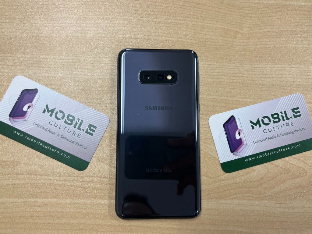 Unlocked Black Samsung Galaxy S10e 128gb for Sale in Orlando