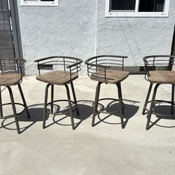 Swivel bar stools