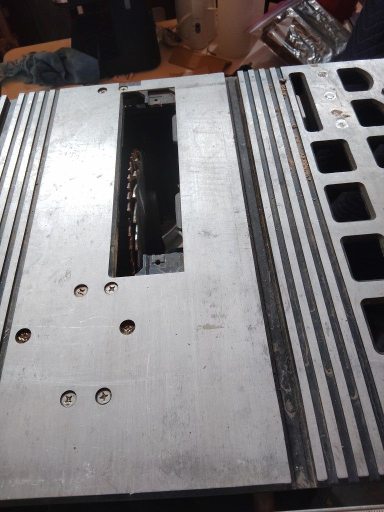 10" (254 Mm) Table Saw