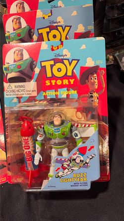 Toy Story Buzz Lightyear Action Figure with Flying Rocket