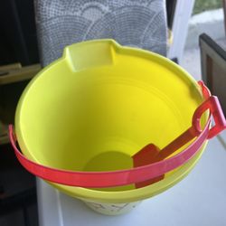 FREE Beach Bucket with a mini shovel