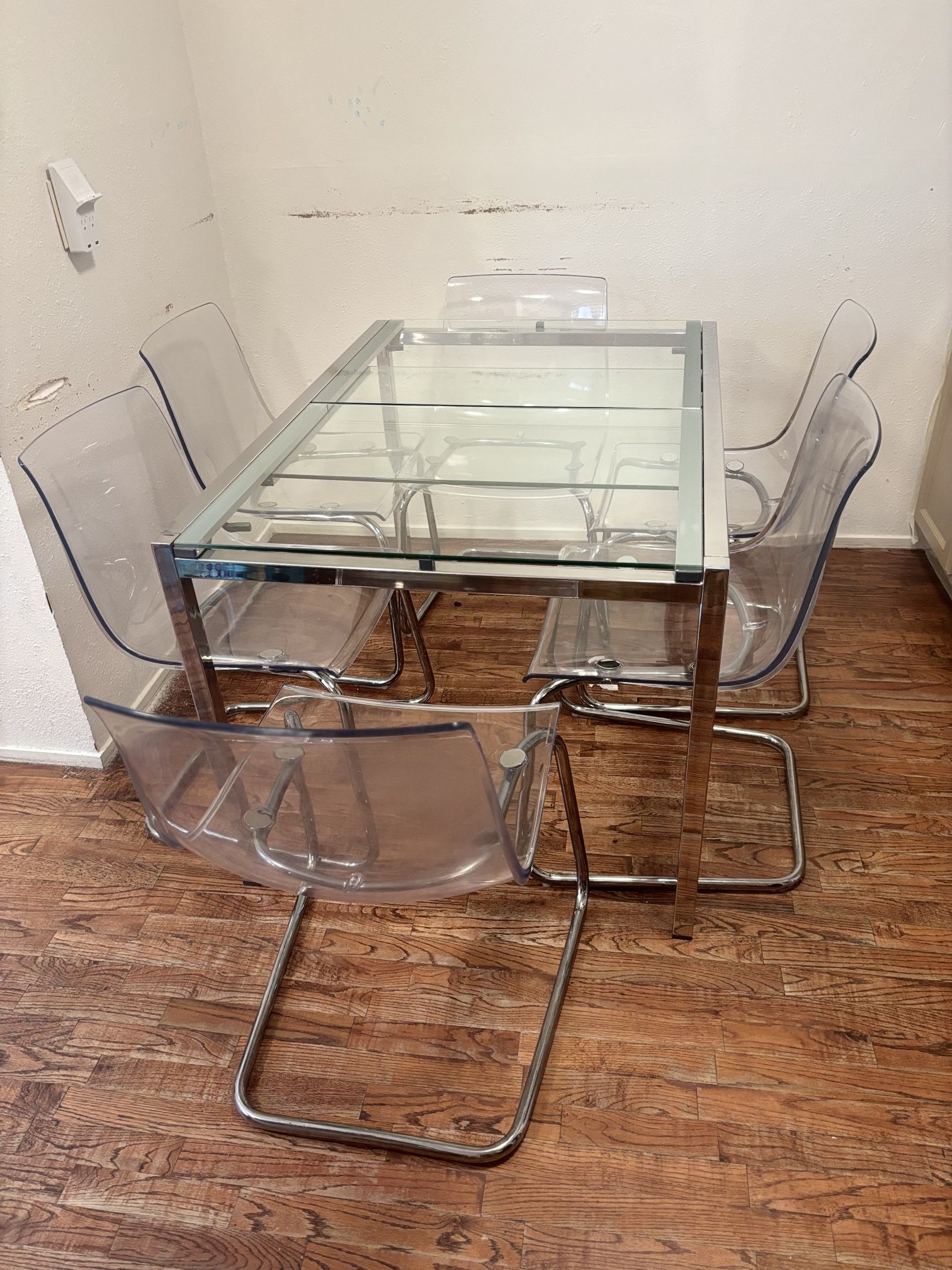 Modern IKEA Glass Dining Table With 6 Chairs