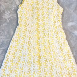 Dress Yellow And White Daisy, Tapered, Sleeveless