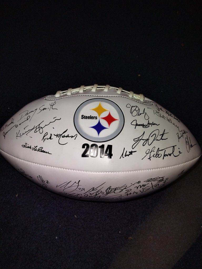 2014 Pittsburgh Steelers Signed Football