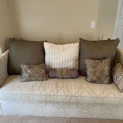 Couch With Pillows Included