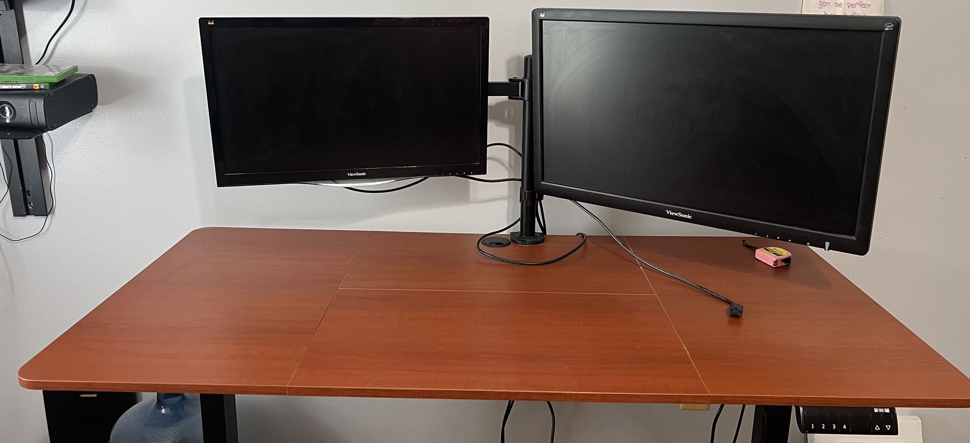 Monomi Electric Standing Desk with 2 monitors and Dual monitors desk mount.