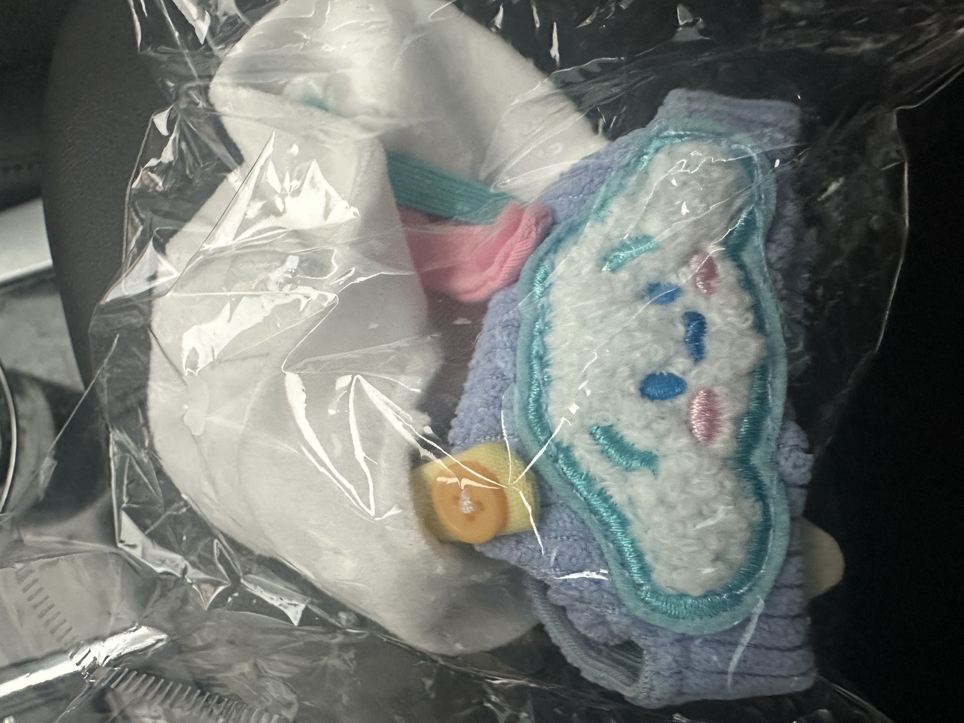 labubu cinnamonroll outfit