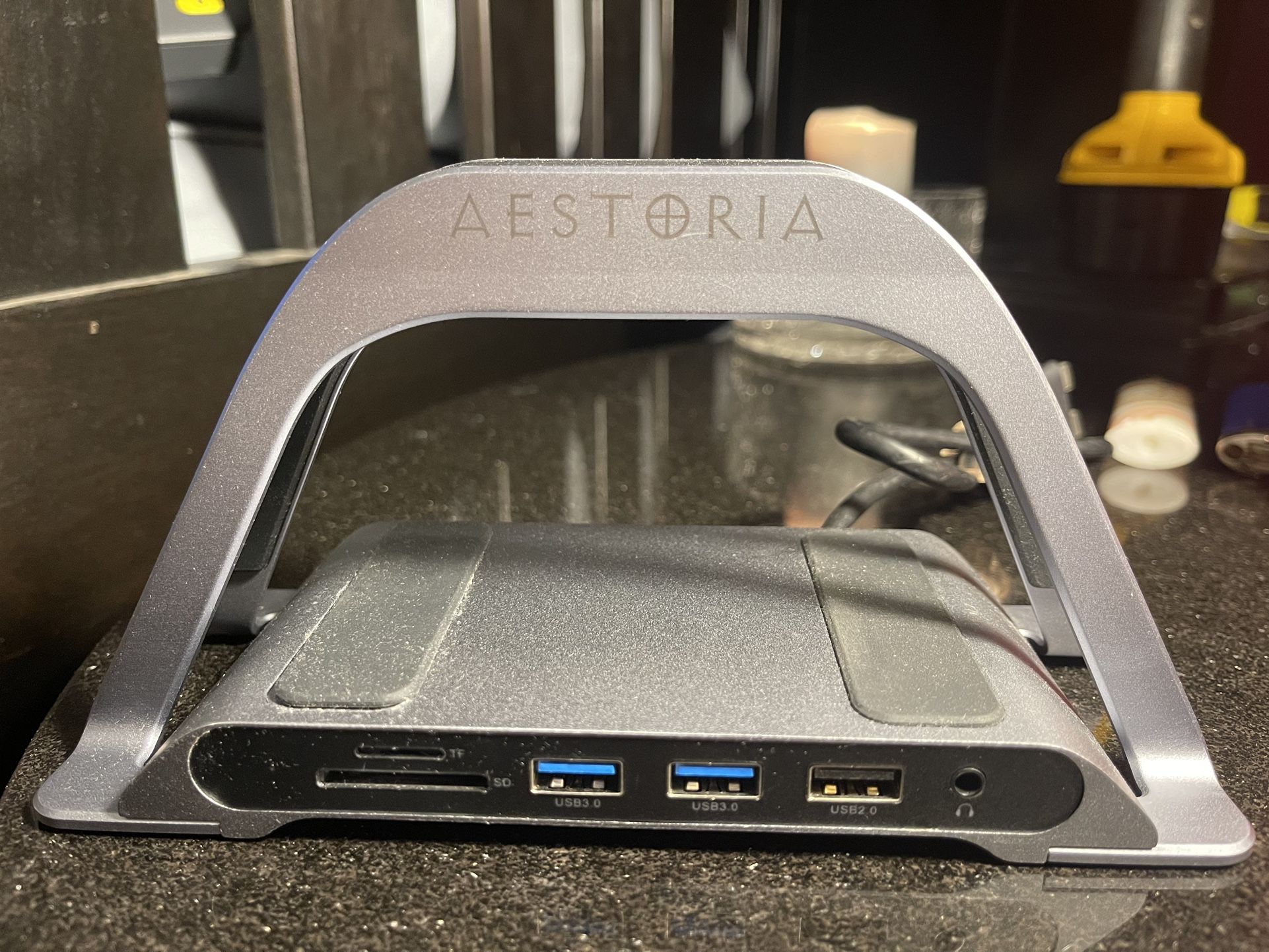 MacBook Dock - Dual 4k 60hz Monitor Support And 100W USB-C Charging