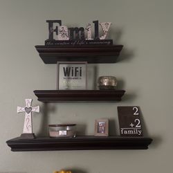 6 Floating Shelves
